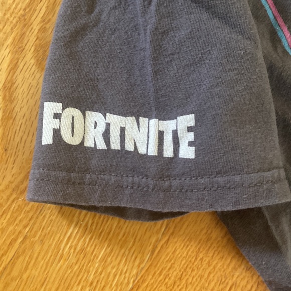 Fortnite Graphic Tee - Picture 4 of 5